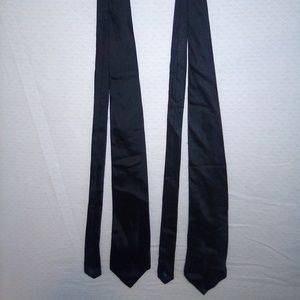 2 black ties
